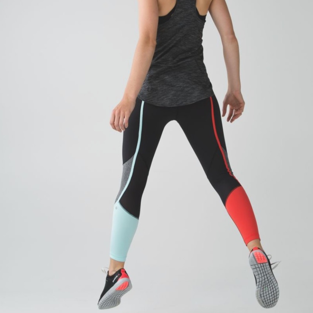 Lululemon pedal to the medal leggings size 6
